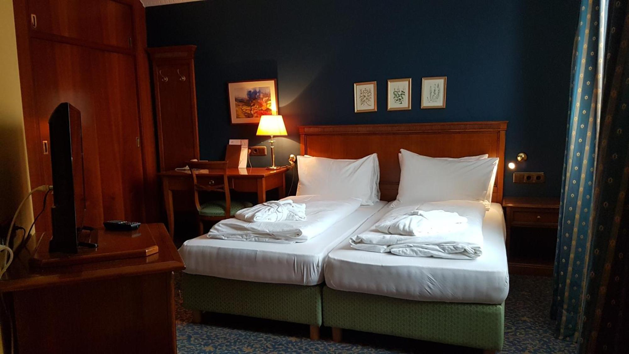 Wilhelminenhof Hotell Trausdorf an der Wulka Exteriör bild